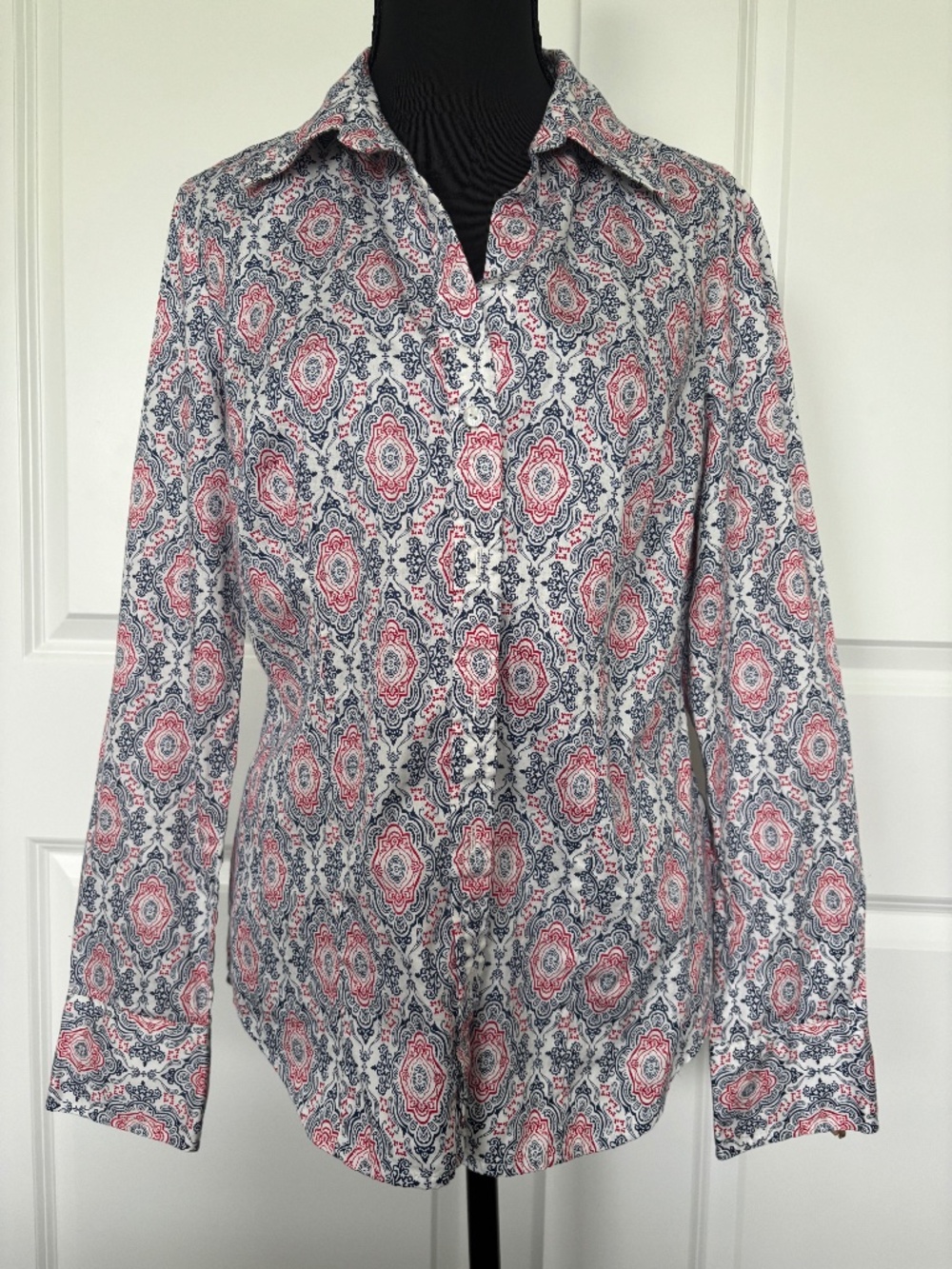 Tommy Hilfiger Button-down Collared Shirt, red, white & blue print *Pre-Owned*